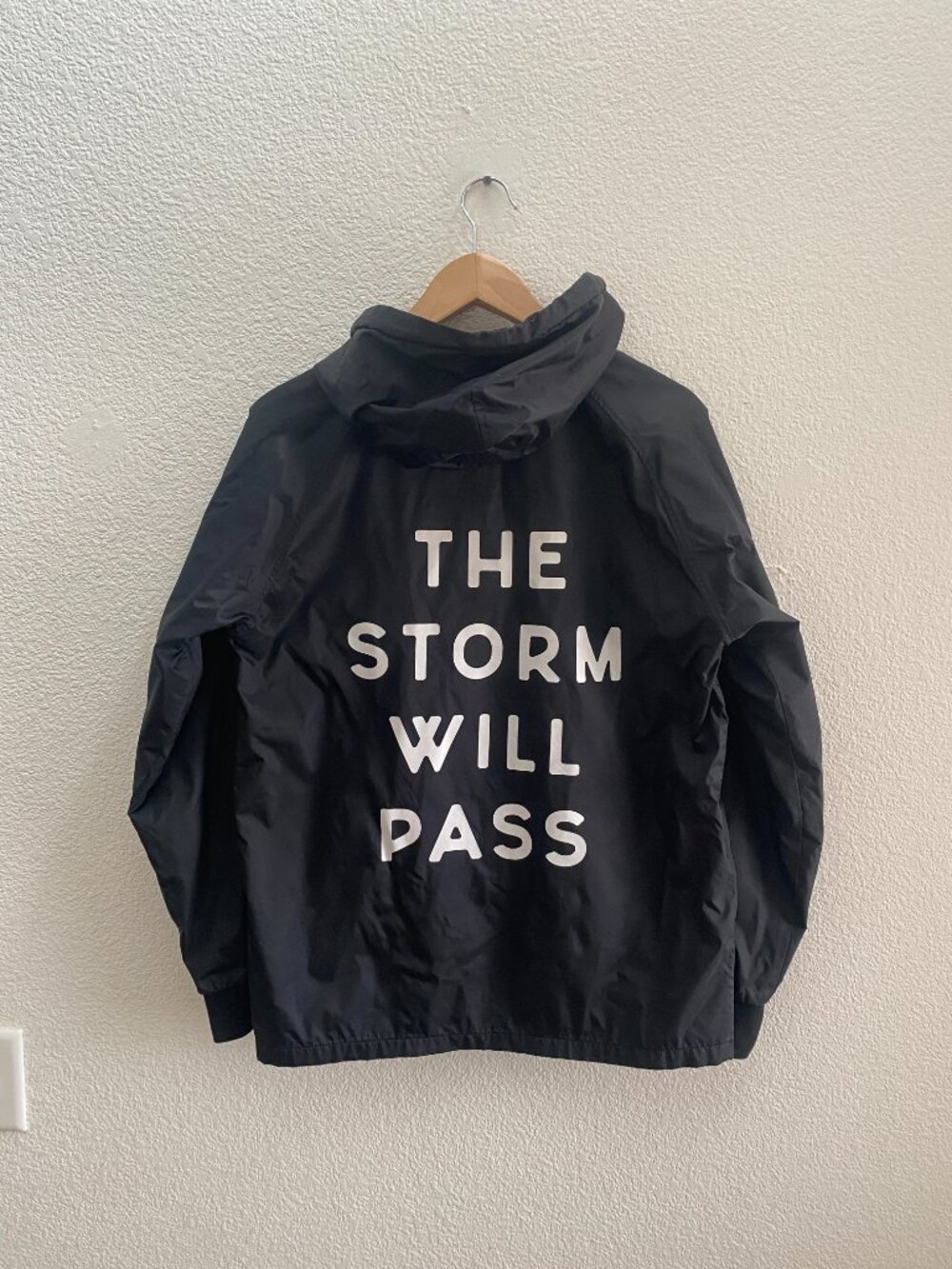 To Write Love On Her Arms TWLOHA The Storm Will Pass Lined Jacket Small Recovery